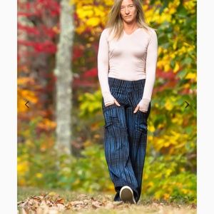 Autumn Teneyl Designs - Black and Blue Daphne Pants L
